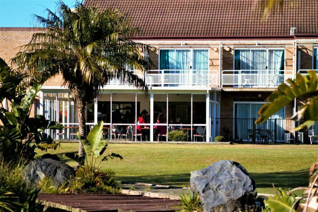 Seaside Garden Retreat Accommodation Wamberal Eksteriør billede